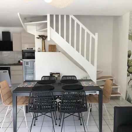 Maison 2 Avec Garage, A 50m De La Plage Et Du Marche, Wifi Gratuit - Fr-1-197-585 *